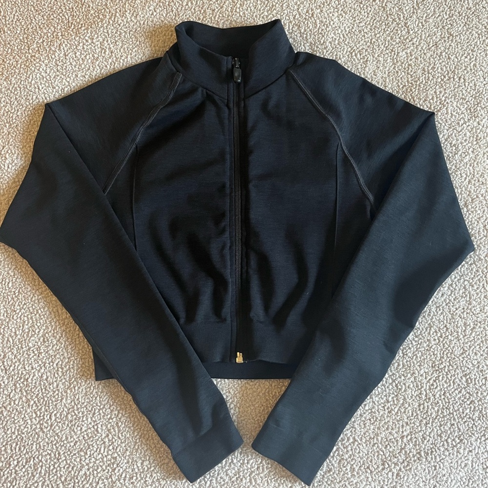 Alphalete cropped seamless zip jacket